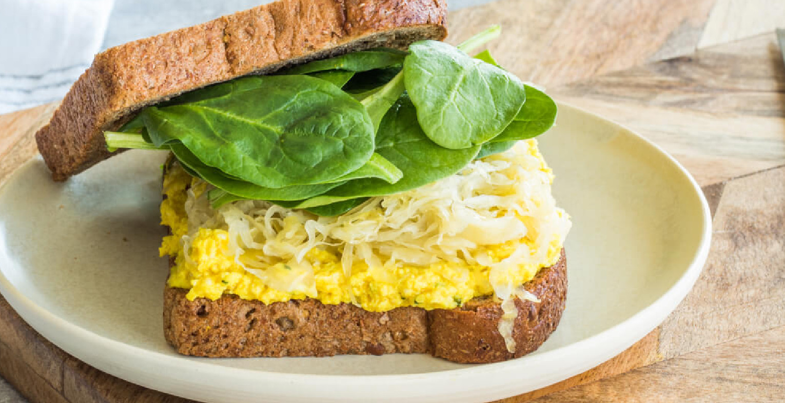 Sauerkraut and Hummus Sandwich 