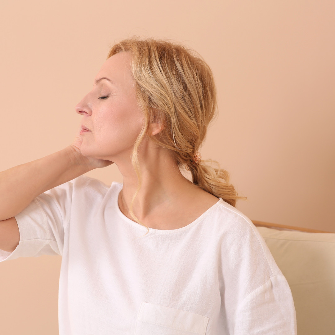 Essential Oils for Your Menstrual Phase: Natural Support for Period Relief