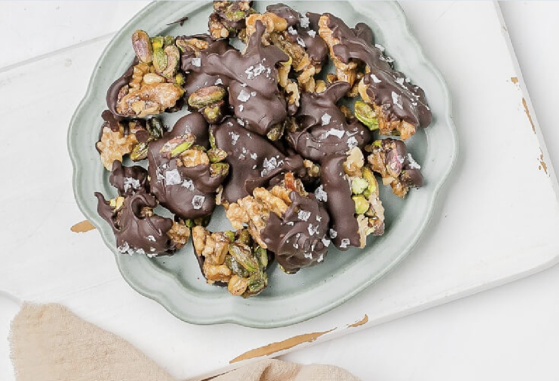 Pistachio Walnut Clusters