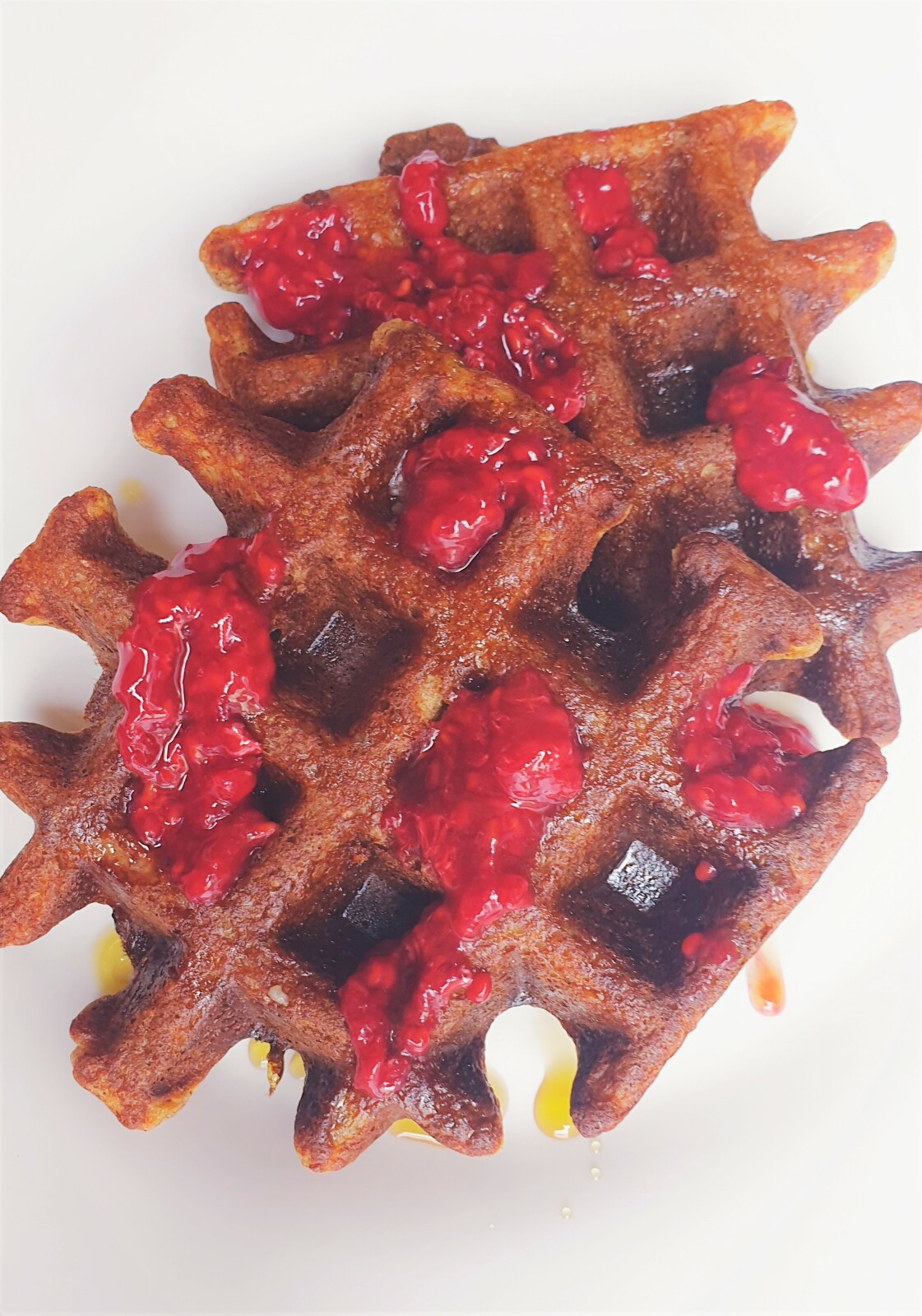 Cinnamon Vanilla Protein Waffles