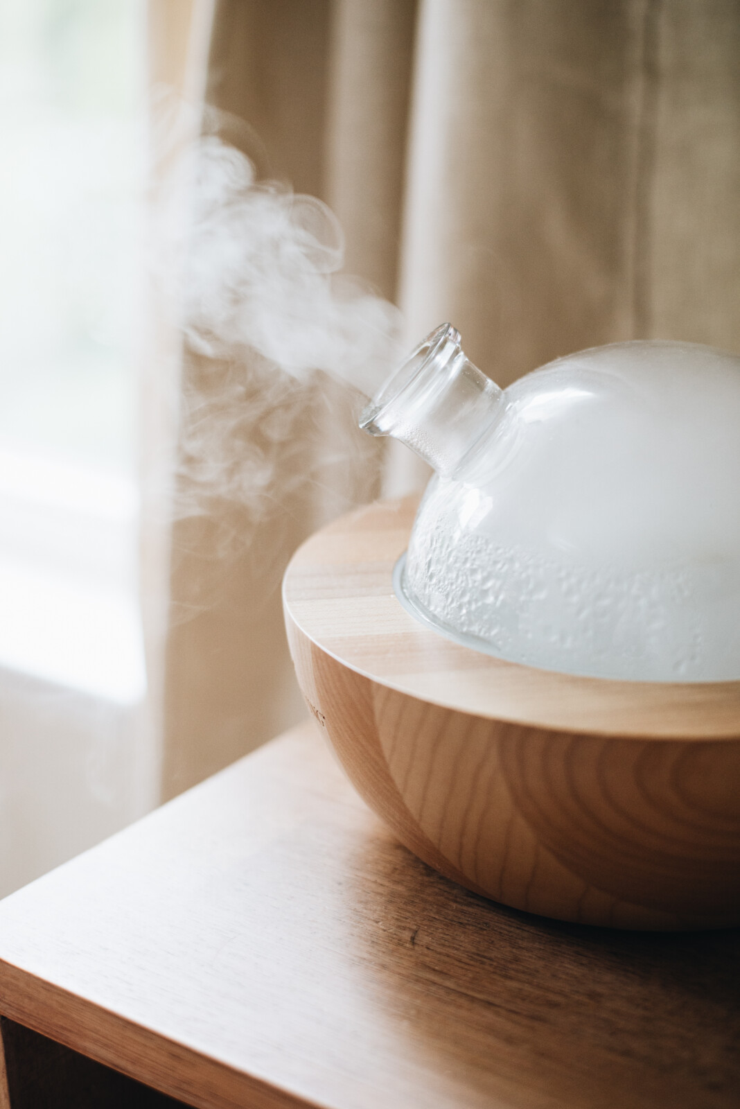 Diffusing Essential Oils VS. Burning Candles 