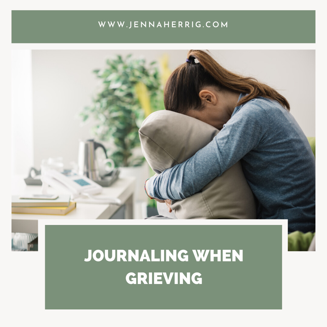 4 Simple Ways to Journal When Grieving