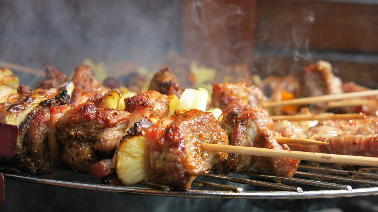 Tips for Hosting a Great Summer Cookout