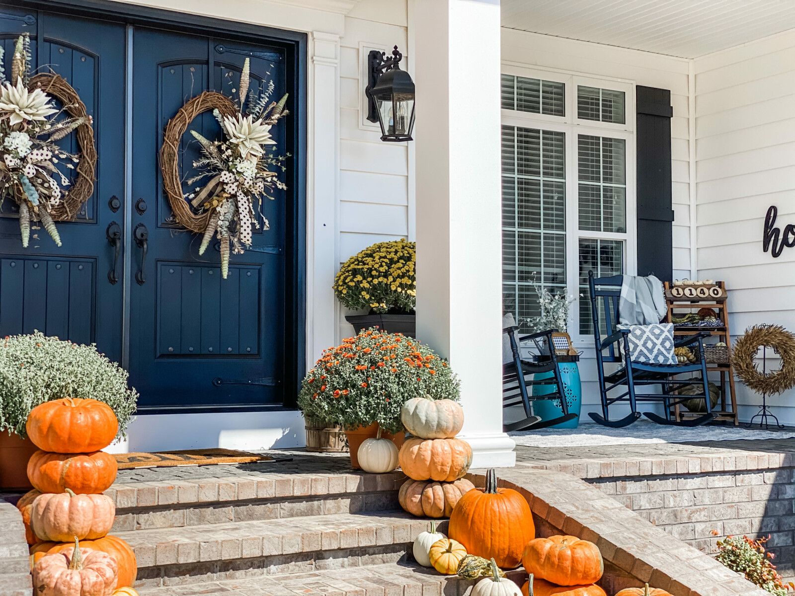 5 Simple Steps to the Perfect Fall Porch