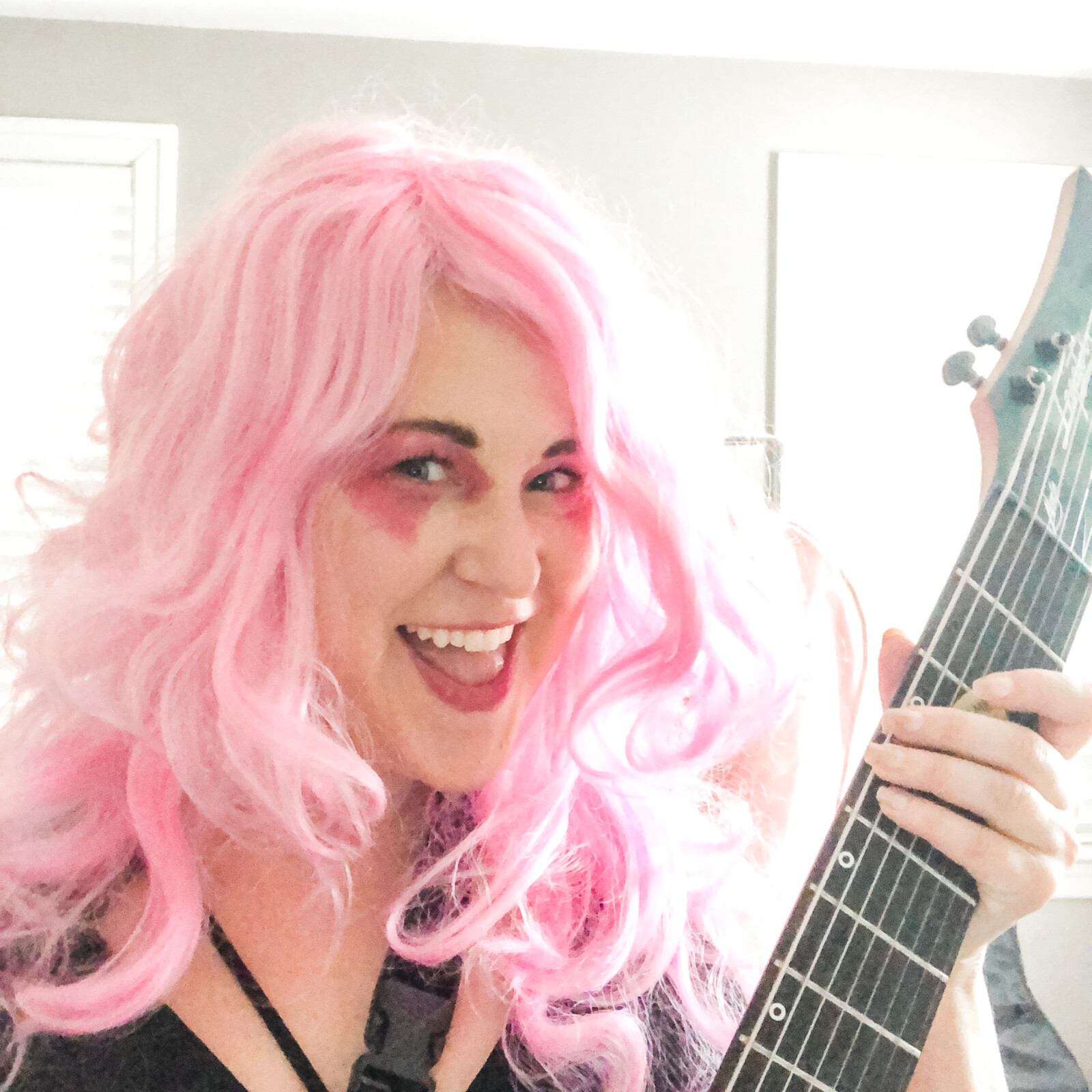 Clean Halloween Makeup-Jem and the Holograms 