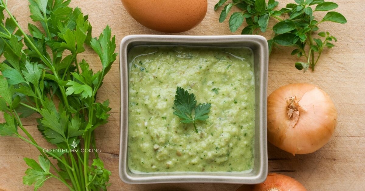 Fresh Cilantro Lime Dressing: A Perfect Topper for Any Salad