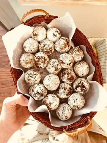 Pumpkin Spice Donut Holes