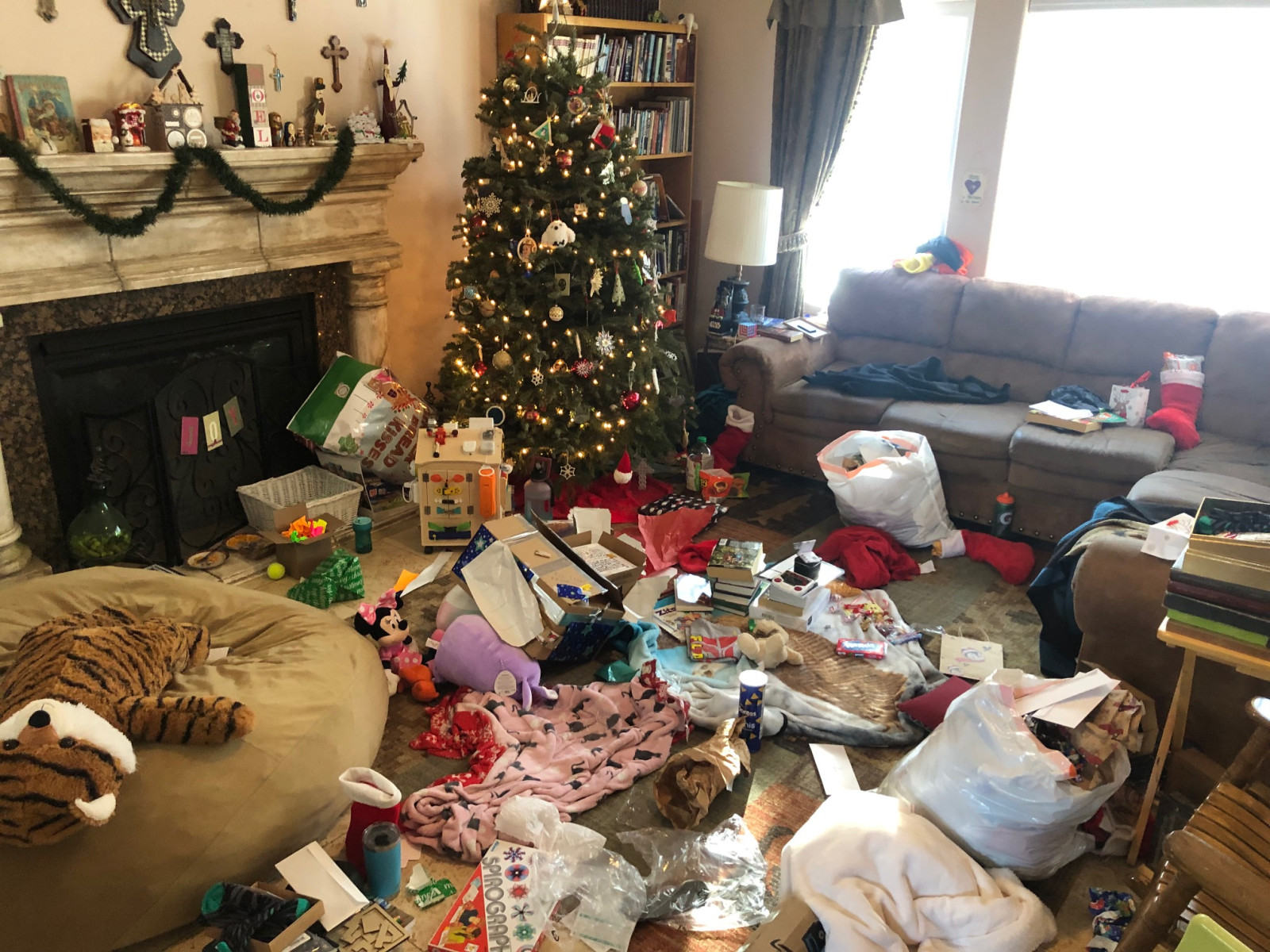 Christmas & Homeschooling: From Clarity to Chaos and Back